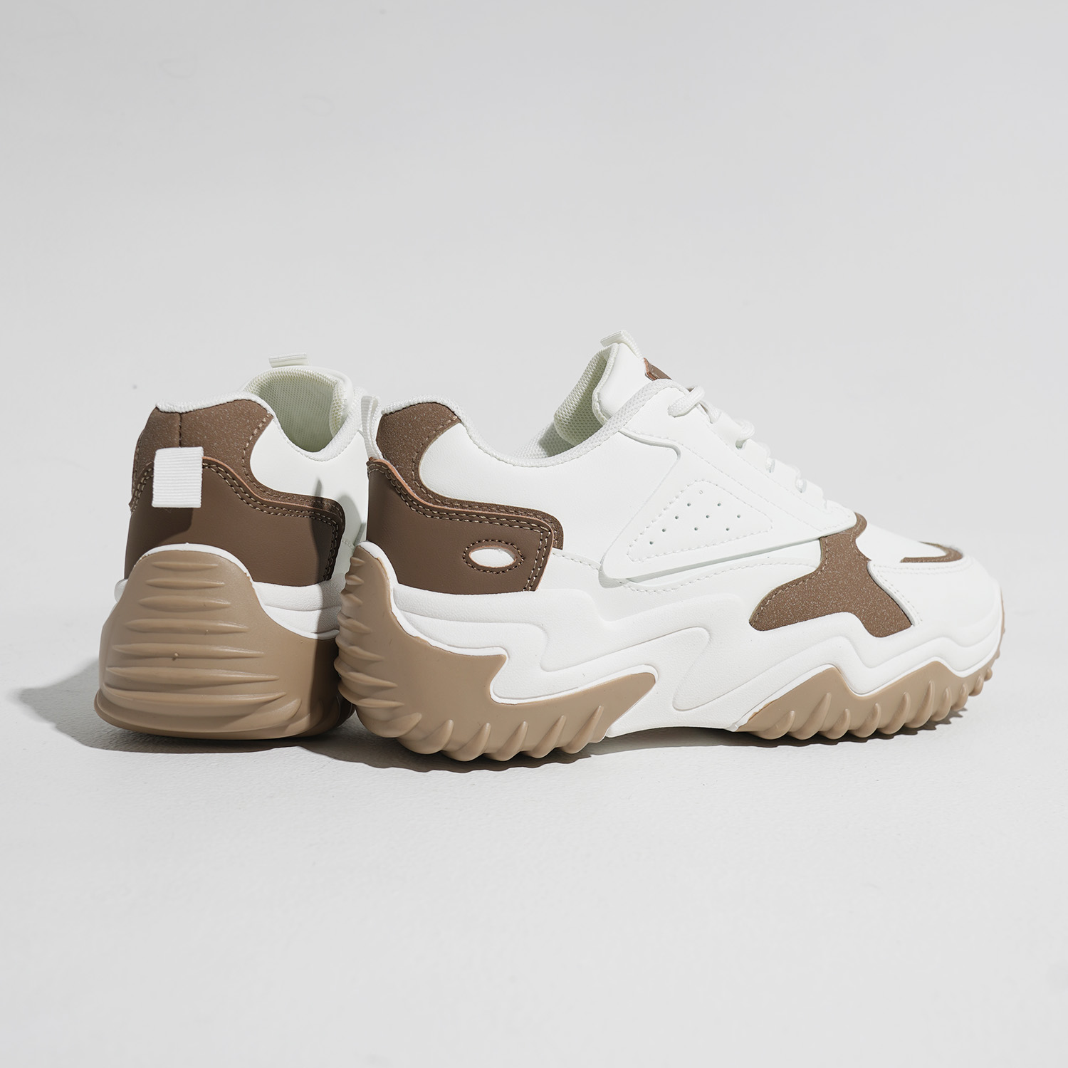 Sepatu Wanita Sneakers Olahraga Casual Anita - G1GA4006