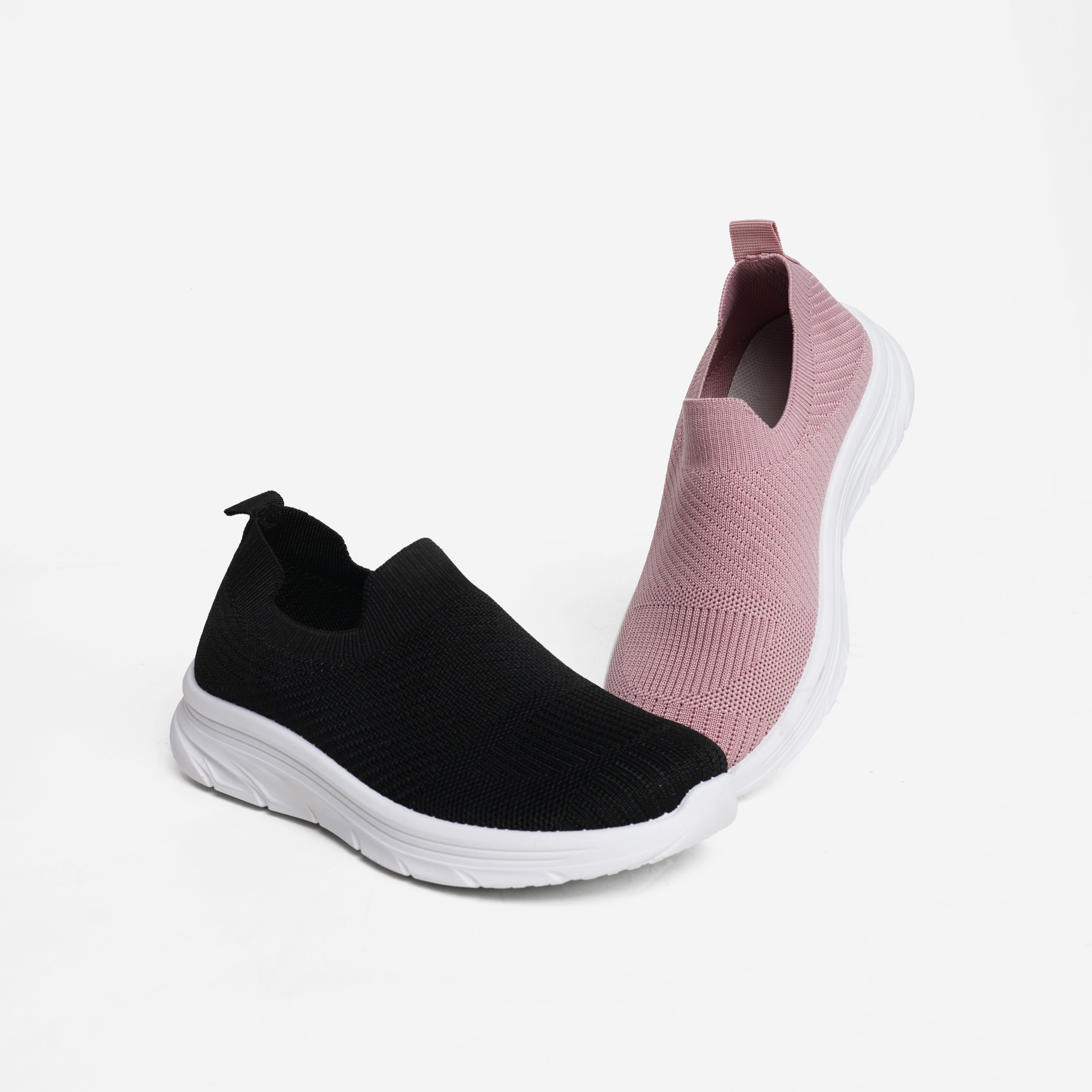 Sepatu Anak Perempuan Sporty Slip On Casual Lara - G3CA4005