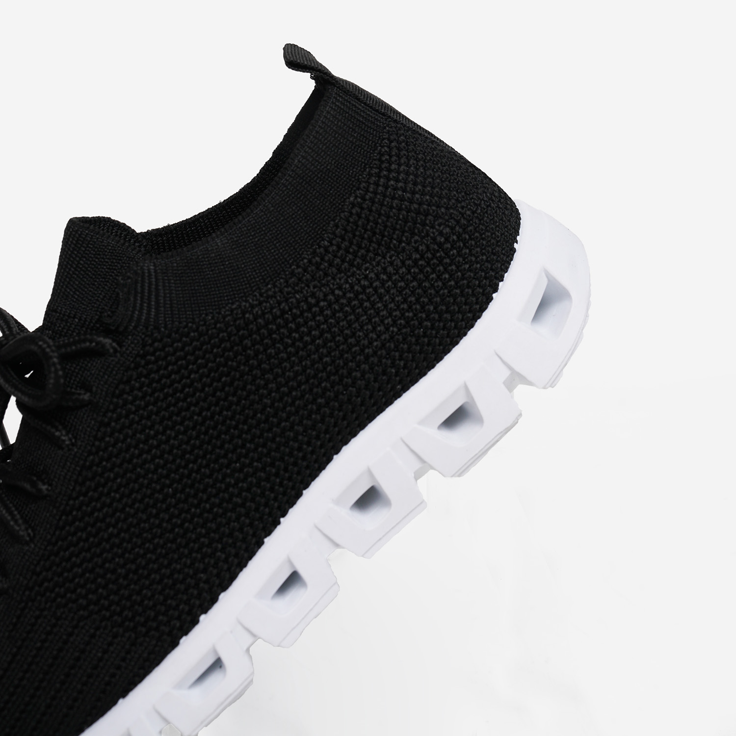 Sepatu Anak Perempuan Sporty Slip On Casual Evy- G3CA4006