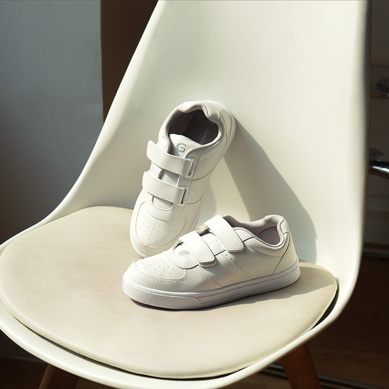 Sepatu Anak Unisex Sneakers Casual Abby - G3CB4001