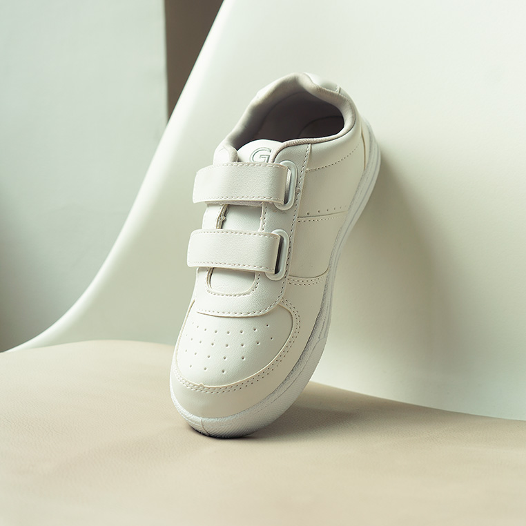 Sepatu Anak Unisex Sneakers Casual Abby - G3CB4001